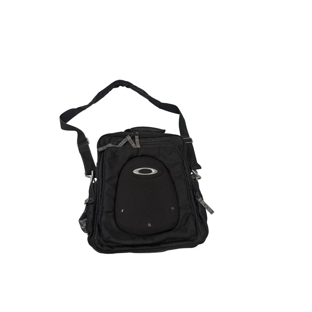 Oakley Vintage Vertical Messenger Bag Black Ballistic Nylon Techwear Crossbody